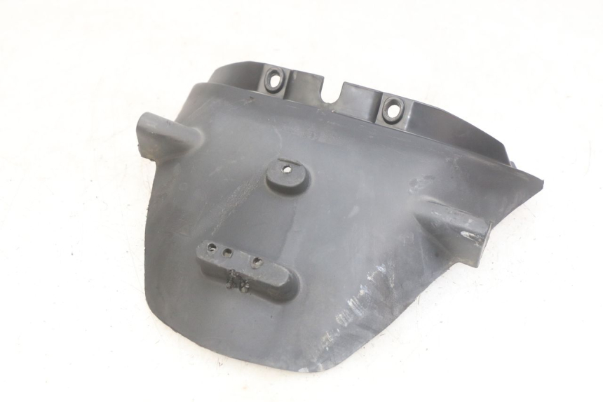 photo de GUARDABARROS TRASERO PEUGEOT DJANGO 4T 50 (2014 - 2019) - Primer plano técnico