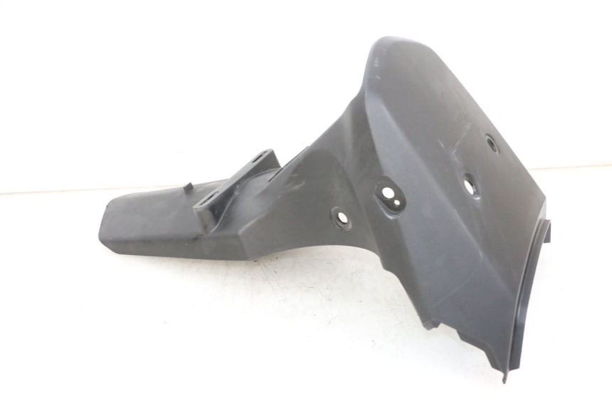 photo de ALETA TRASERA SUZUKI DL V STROM 1000 (2002 - 2007) - Primer plano técnico