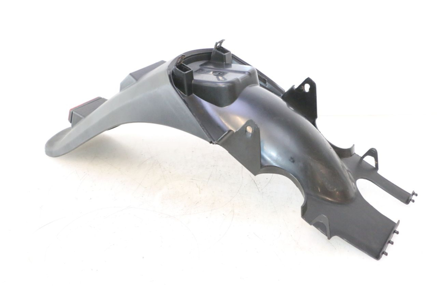 photo de ALETA TRASERA CF MOTO E-CHARM 125 (2005 - 2008) - Estado de la superficie y material