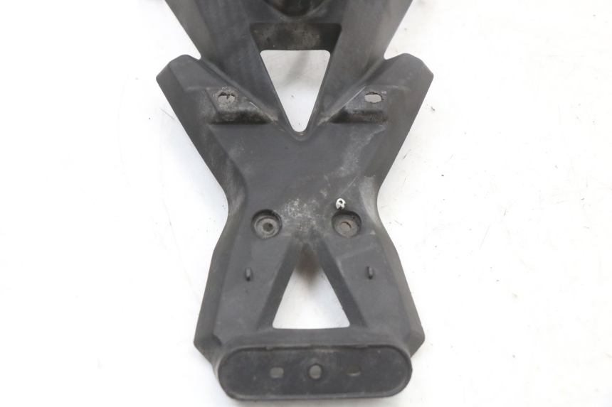 photo de ALETA TRASERA LONGJIA EASY MAX 125 (2020 - 2024) - Primer plano técnico