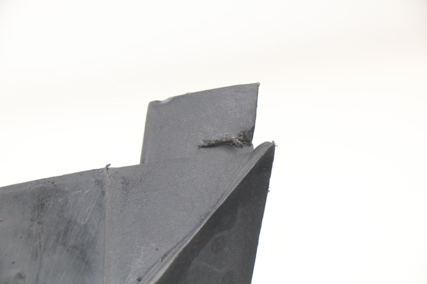 photo de GUARDABARROS TRASERO PEUGEOT ELYSTAR 50 (2002 - 2014) - Detalle de la pieza