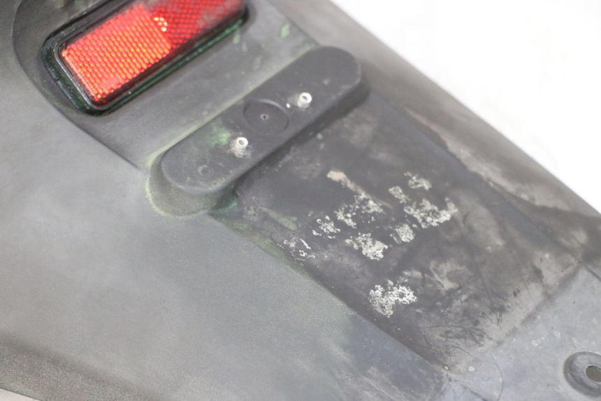 photo de GUARDABARROS TRASERO HONDA FES S-WING SWING ABS 125 (2007 - 2015) - Detalle de la pieza