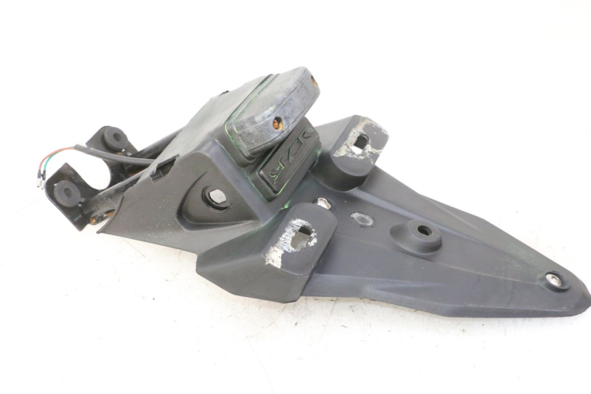 photo de ALETA TRASERA STAHO FH 50 (2018 - 2019) - Primer plano técnico