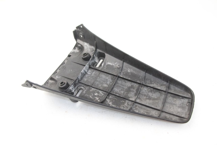 photo de GUARDABARROS TRASERO SYM FIDDLE 2 50 (2008 - 2013) - Detalle de la pieza