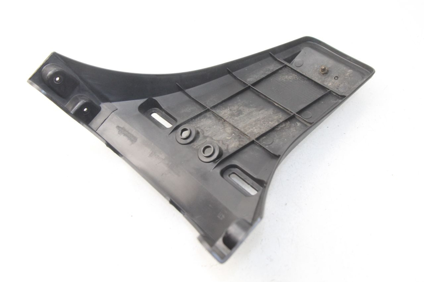 photo de GUARDABARROS TRASERO SYM FIDDLE 3 III 125 (2014 - 2020) - Primer plano técnico