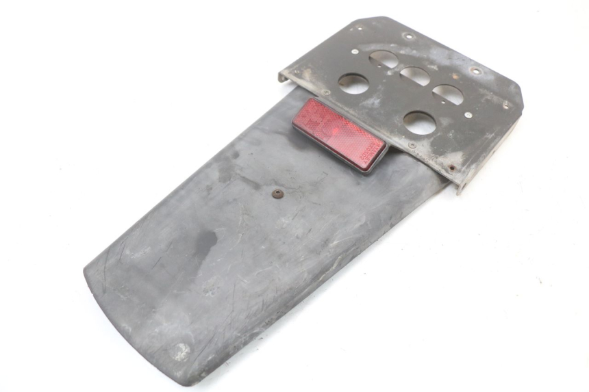 photo de GUARDABARROS TRASERO YAMAHA FJR ABS 1300 (2006 - 2012) - Detalle de la pieza