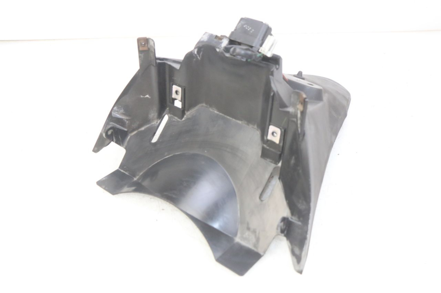 photo de GUARDABARROS TRASERO HONDA FJS SILVERWING SILVER WING 400 (2009 - 2016) - Detalle de la pieza