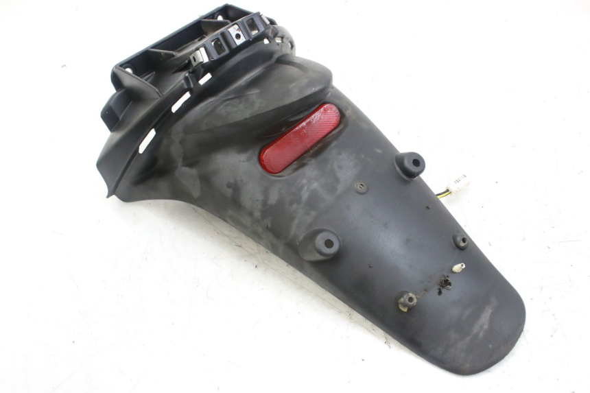photo de GUARDABARROS TRASERO PIAGGIO FLY 4T 50 (2013 - 2017) - Primer plano técnico