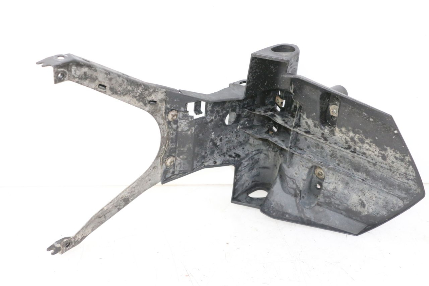 photo de ALETA TRASERA YAMAHA FZ6 FAZER S2 600 (2007 - 2011) - Zoom estado de uso