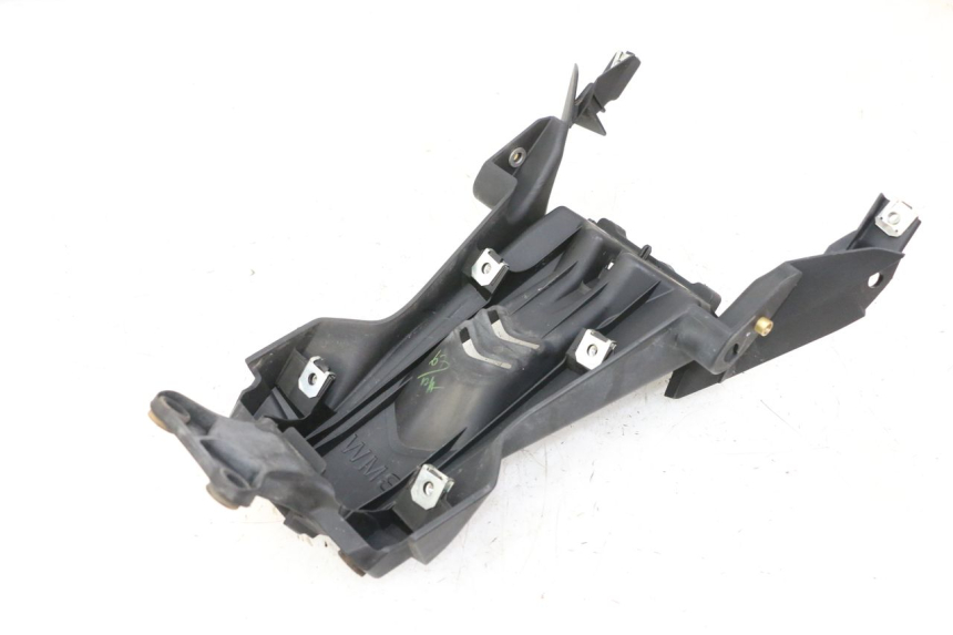 photo de ALETA TRASERA BMW G310 R 310 (2016 - 2020) - Otra perspectiva