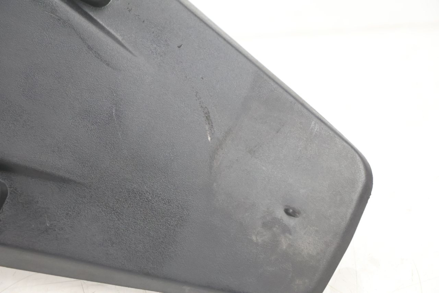 photo de ALETA TRASERA VASTRO GP 2T 50 (2013 - 2017) - Detalle de la pieza