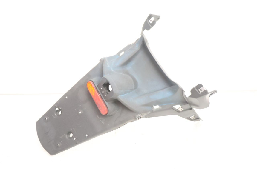 photo de ALETA TRASERA GILERA GP 800 (2007 - 2013) - Detalle de la pieza