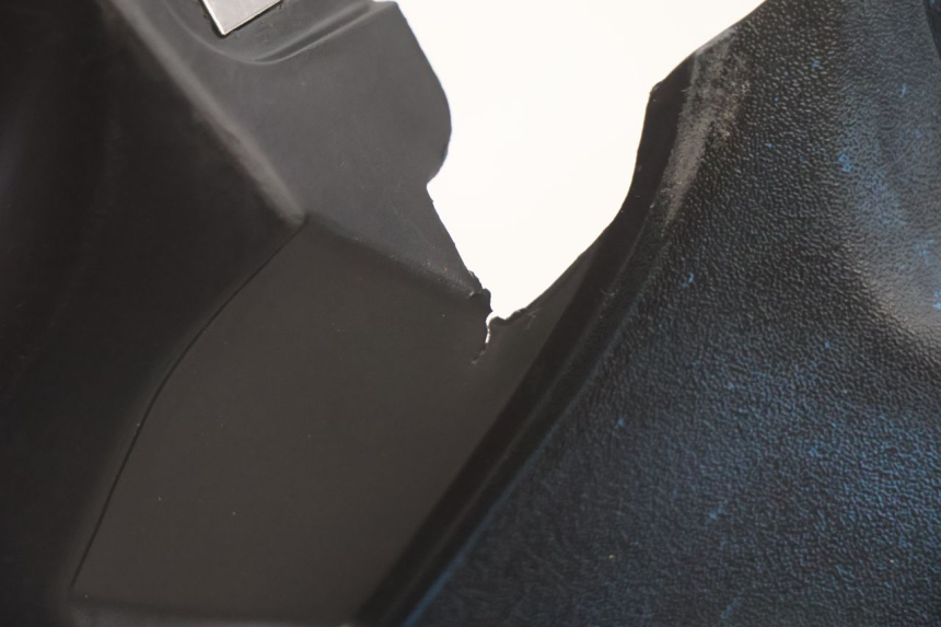 photo de ALETA TRASERA GILERA GP 800 (2007 - 2013) - Otra perspectiva