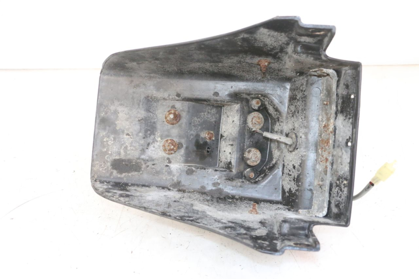 photo de ALETA TRASERA KAWASAKI GPX R WARBIRD 600 (1988 - 1993) - Vista general del producto