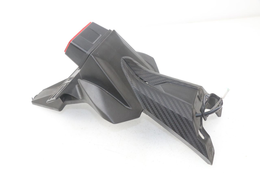 photo de ALETA TRASERA SUZUKI GSX-R GSXR 750 (2011 - 2016) - Zoom estado de uso