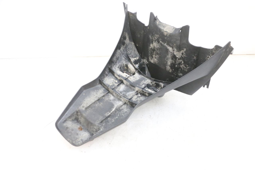 photo de ALETA TRASERA SYM GTS EVO 125 (2009 - 2013) - Zoom estado de uso