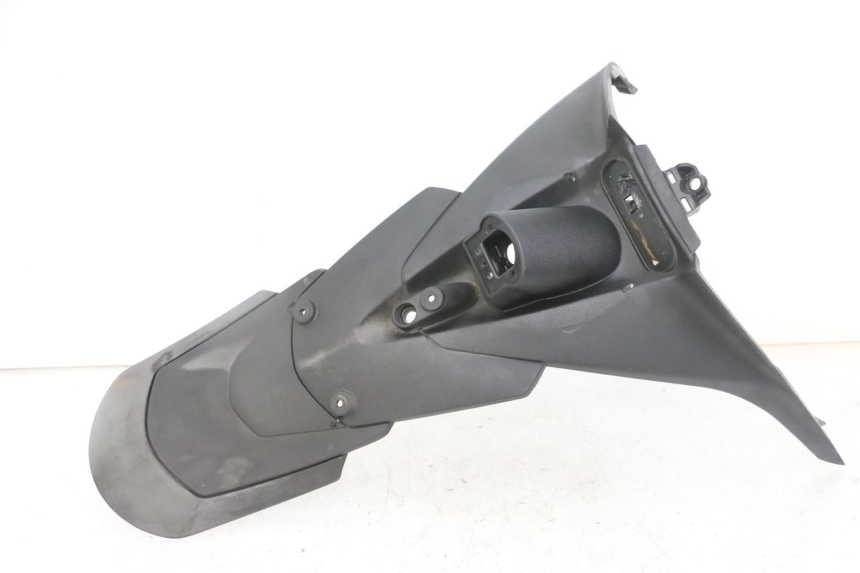 photo de ALETA TRASERA PIAGGIO IE MP3 YOURBAN 300 (2011 - 2016) - Vista principal