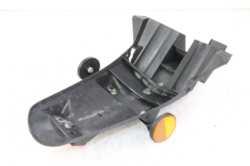 photo de ALETA TRASERA JM MOTORS MIA 50 (2017 - 2020) - Detalle de la pieza