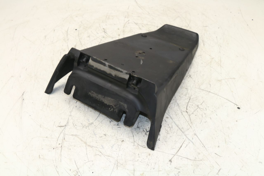 photo de ALETA TRASERA BMW K 75 RT 750 (1989 - 1997) - Zoom estado de uso