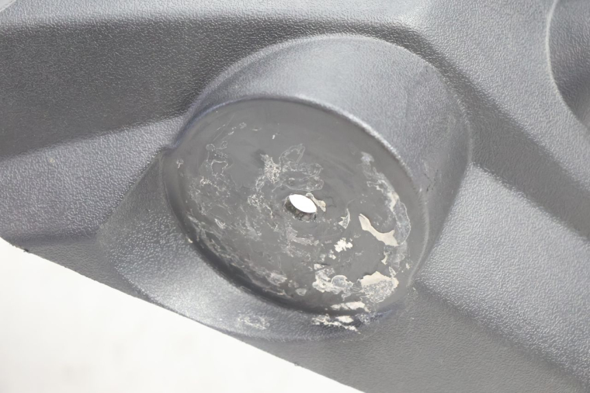 photo de GUARDABARROS TRASERO PEUGEOT KISBEE 4T 50 (2010 - 2017) - Detalle de la pieza