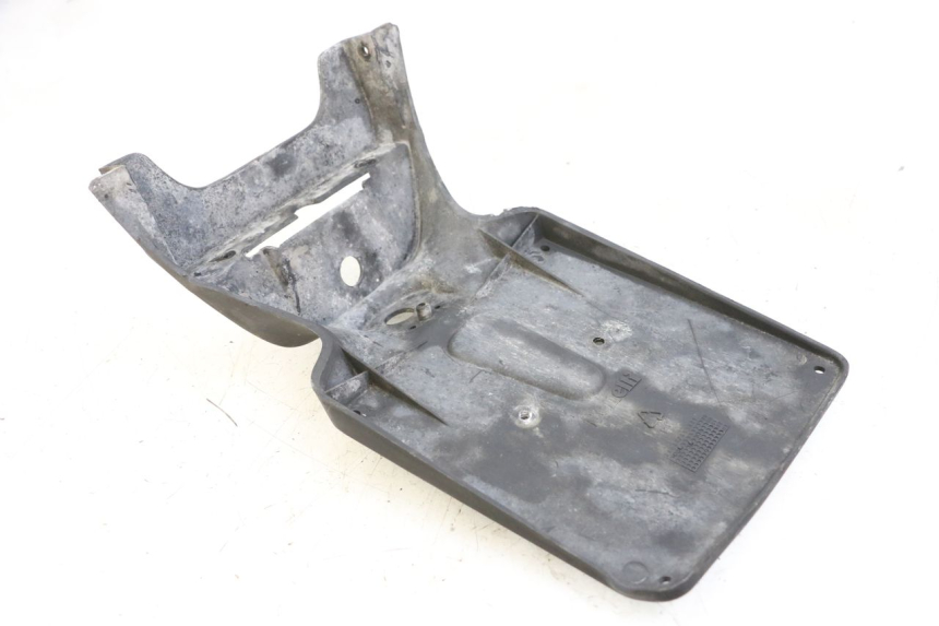 photo de ALETA TRASERA RENAULT KOURANOS 125 (2001 - 2004) - Detalle de la pieza