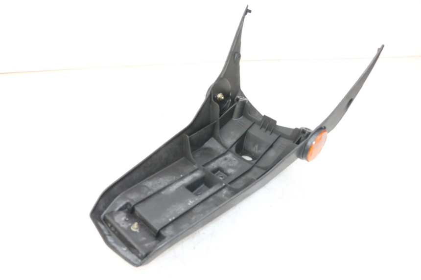 photo de ALETA TRASERA KYMCO PEOPLE S 125 (2000 - 2008) - Zoom estado de uso