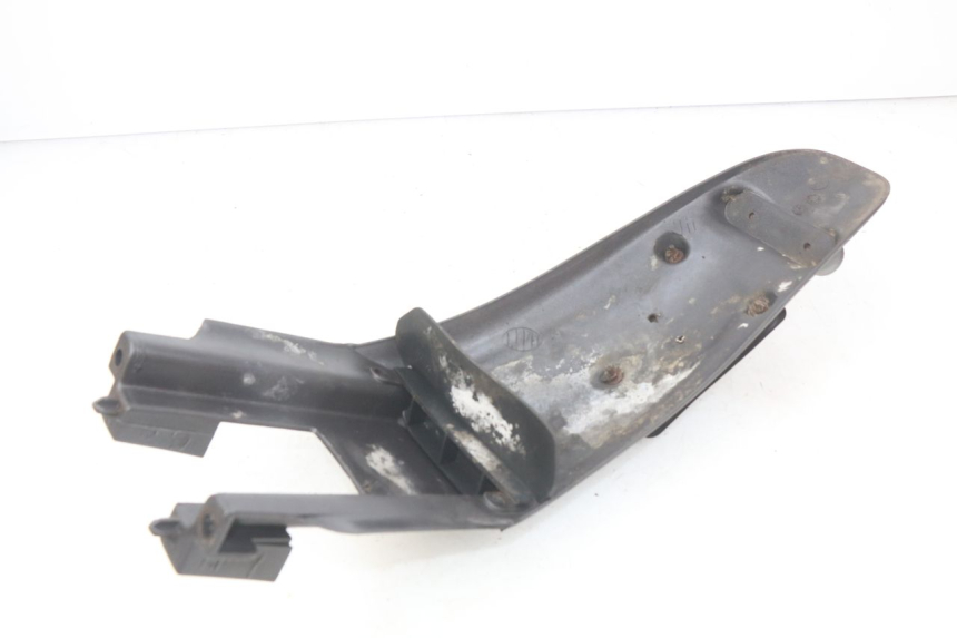 photo de GUARDABARROS TRASERO PIAGGIO LIBERTY 4T 50 (2004 - 2008) - Detalle de la pieza