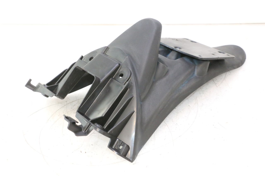 photo de ALETA TRASERA PIAGGIO LIBERTY IGET 4T 50 (2021 - 2025) - Primer plano técnico