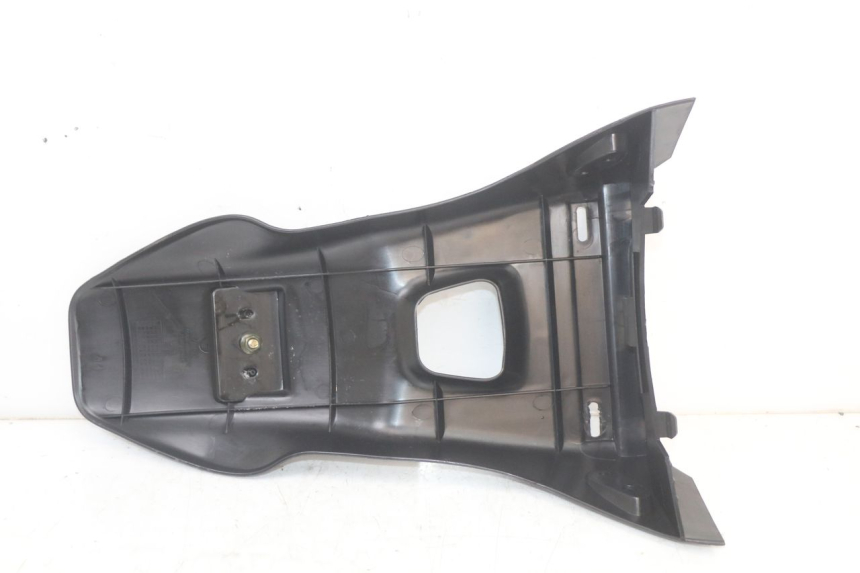 photo de ALETA TRASERA MASH LEGEND'R 4T 50 (2021 - 2025) - Estado de la superficie y material