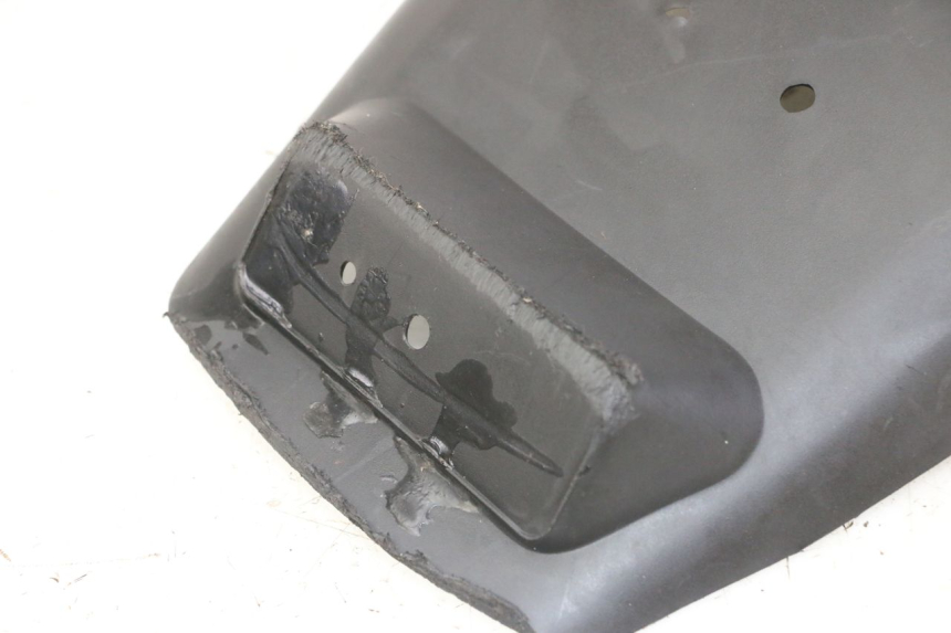 photo de ALETA TRASERA MBK BOOSTER SPIRIT NAKED 50 (2004 - 2017) - Estado de la superficie y material