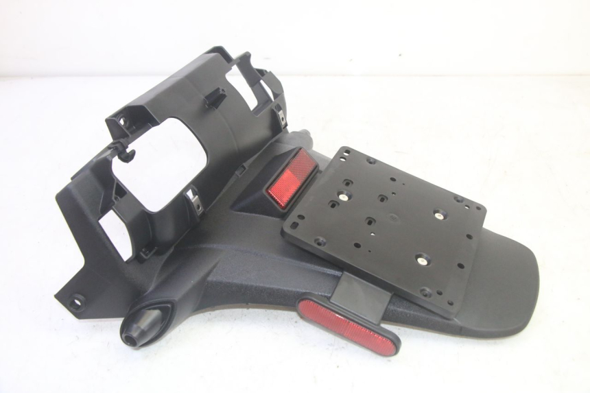 photo de ALETA TRASERA PIAGGIO MP3 HPE 350 (2018 - 2020) - Vista principal