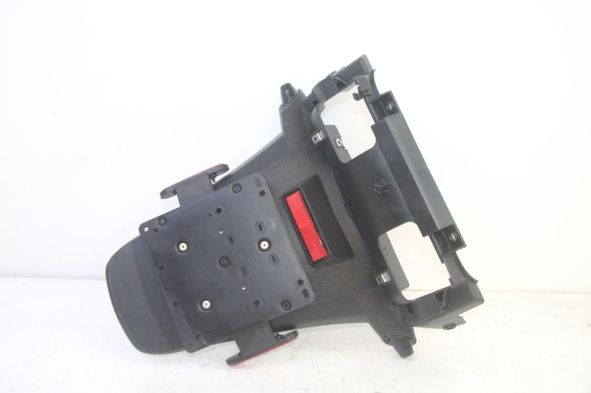 photo de ALETA TRASERA PIAGGIO MP3 HPE 350 (2018 - 2020) - Otra perspectiva