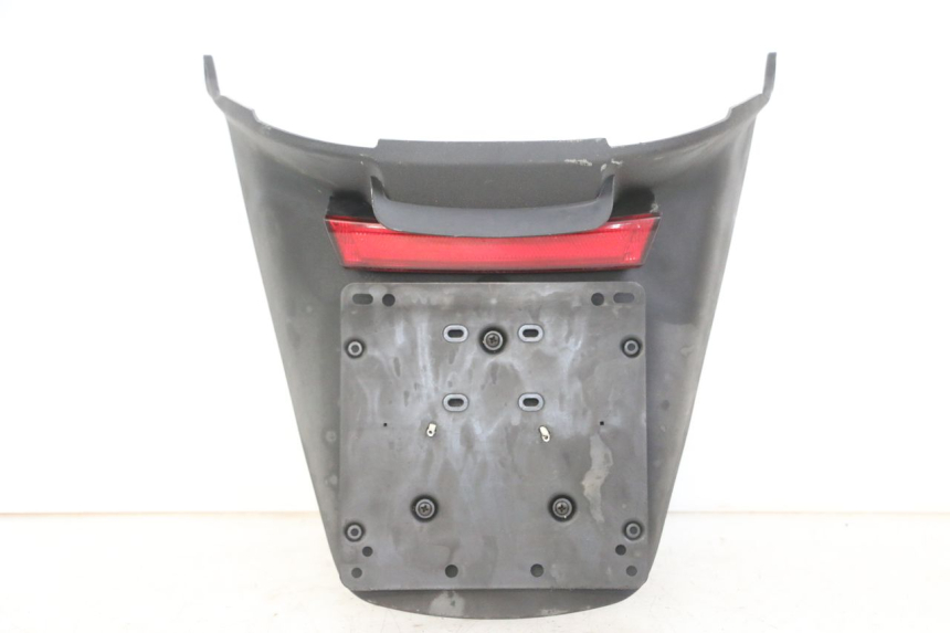 photo de ALETA TRASERA PIAGGIO MP3 LT 300 (2010 - 2016) - Zoom estado de uso