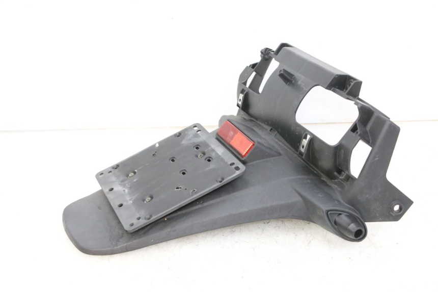 photo de ALETA TRASERA PIAGGIO MP3 500 (2014 - 2017) - Zoom estado de uso