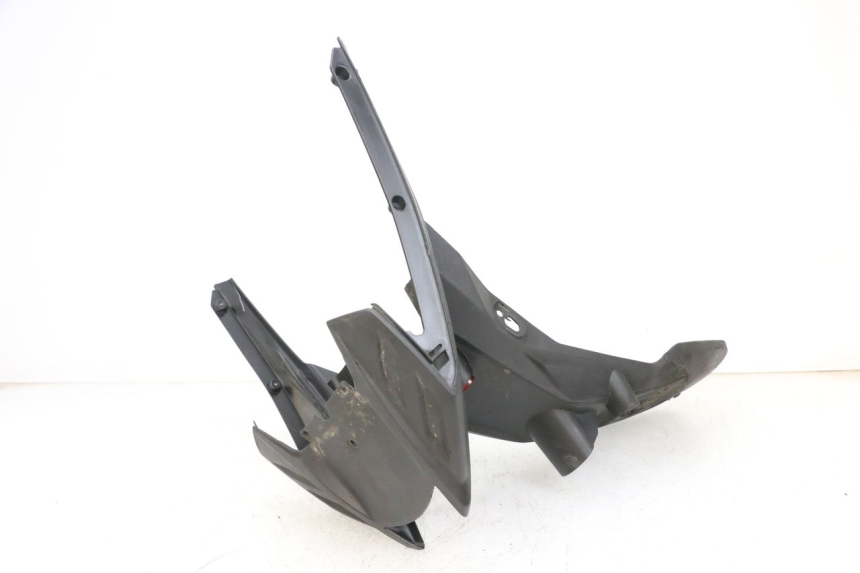 photo de ALETA TRASERA PIAGGIO NEW TYPHOON 50 (2018 - 2021) - Zoom estado de uso