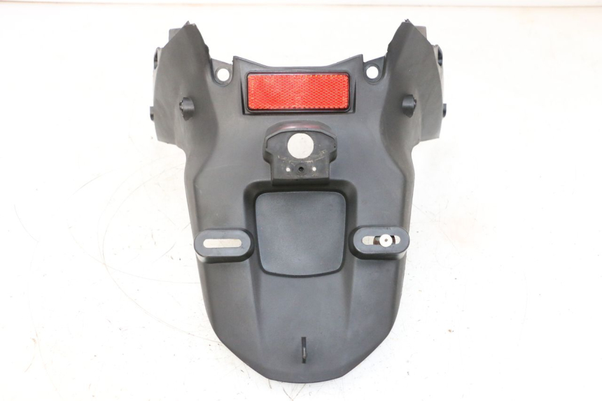 photo de ALETA TRASERA SYM ORBIT 2 50 (2008 - 2014) - Detalles de los puntos de fijación