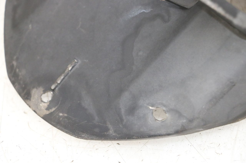 photo de ALETA TRASERA SYM ORBIT 50 (2008 - 2010) - Primer plano técnico