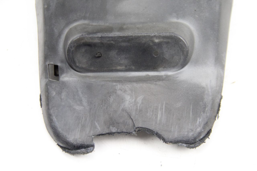 photo de GUARDABARROS TRASERO MBK OVETTO 2T 50 (2007 - 2017) - Primer plano técnico