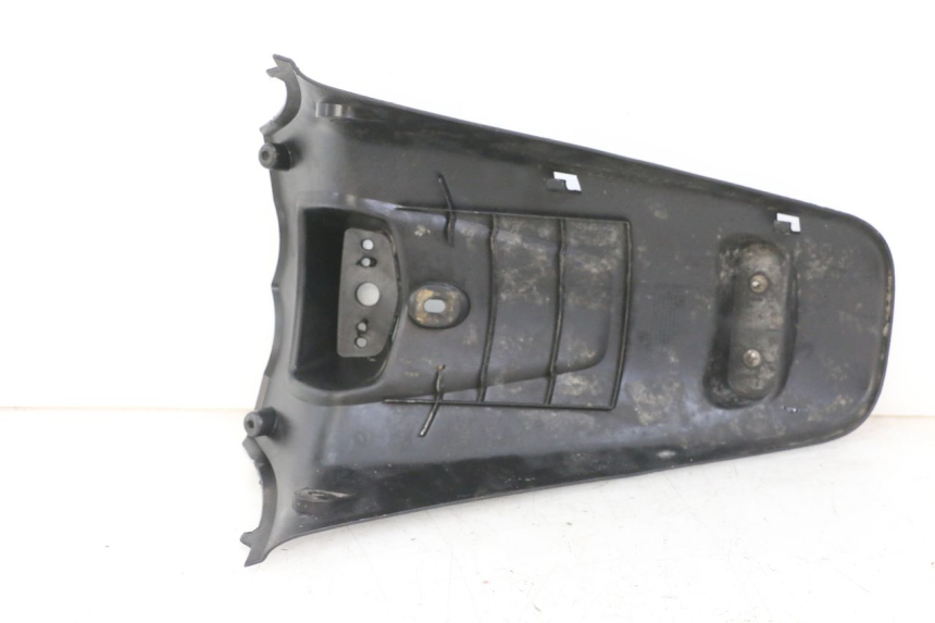 photo de ALETA TRASERA MBK OVETTO 4T 50 (2008 - 2016) - Zoom estado de uso