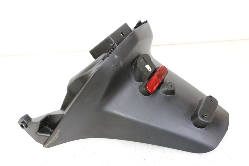 photo de GUARDABARROS TRASERO PEUGEOT CITYSTAR 50 (2013 - 2017) - Otra perspectiva