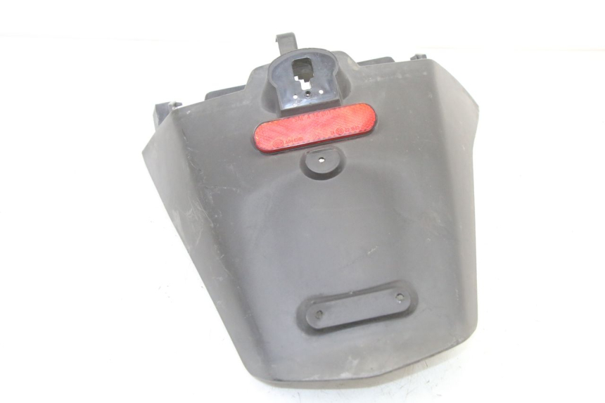 photo de ALETA TRASERA PEUGEOT SATELIS 125 (2013 - 2018) - Primer plano técnico