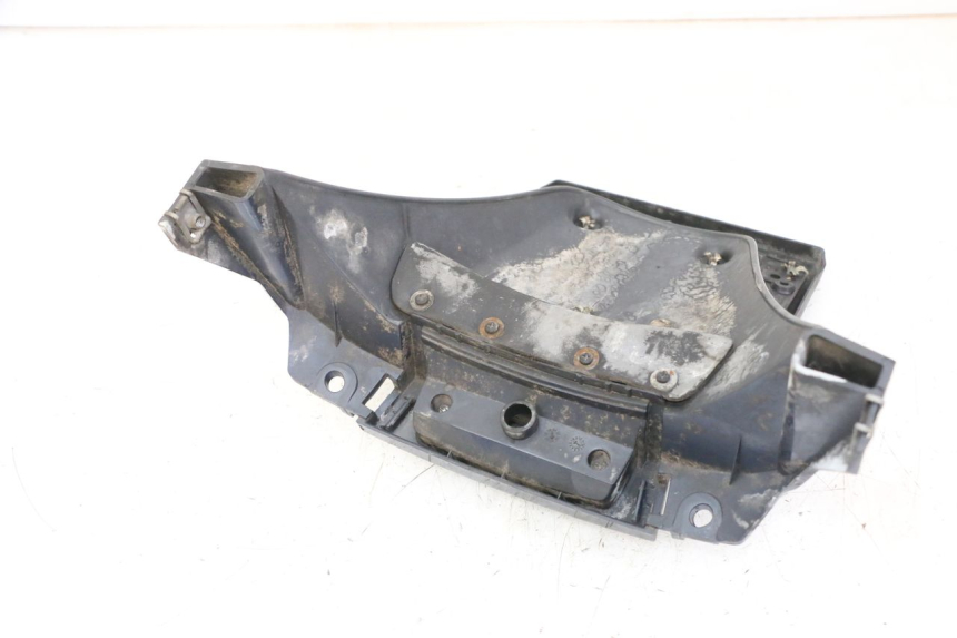 photo de ALETA TRASERA PIAGGIO VESPA LX 150 (2005 - 2013) - Zoom estado de uso