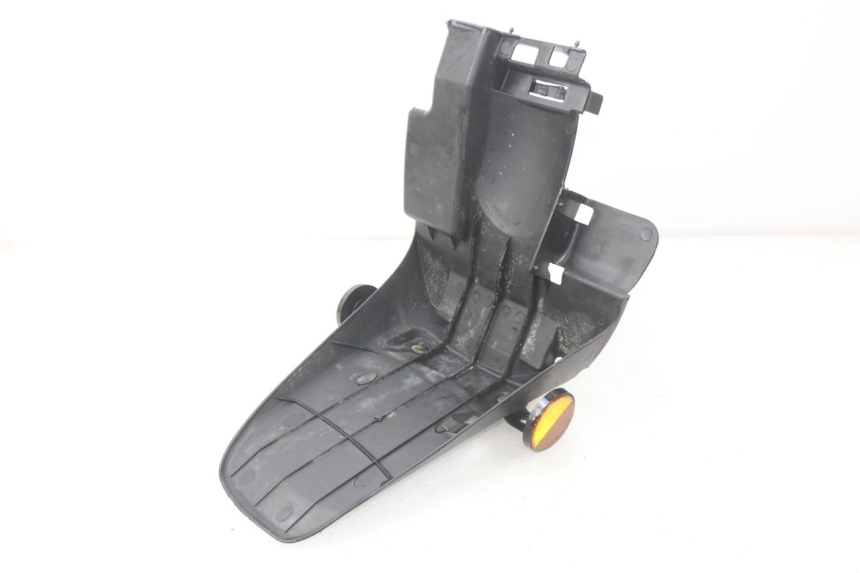 photo de ALETA TRASERA TNT MOTOR ROMA 10' 4T 50 (2007 - 2018) - Detalle de la pieza