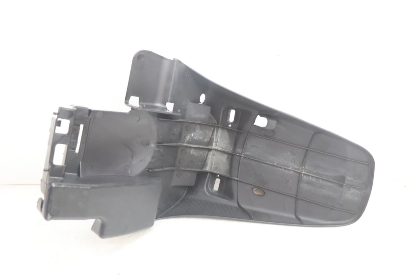 photo de ALETA TRASERA TNT MOTOR ROMA 12' 2T 50 (2007 - 2018) - Primer plano técnico