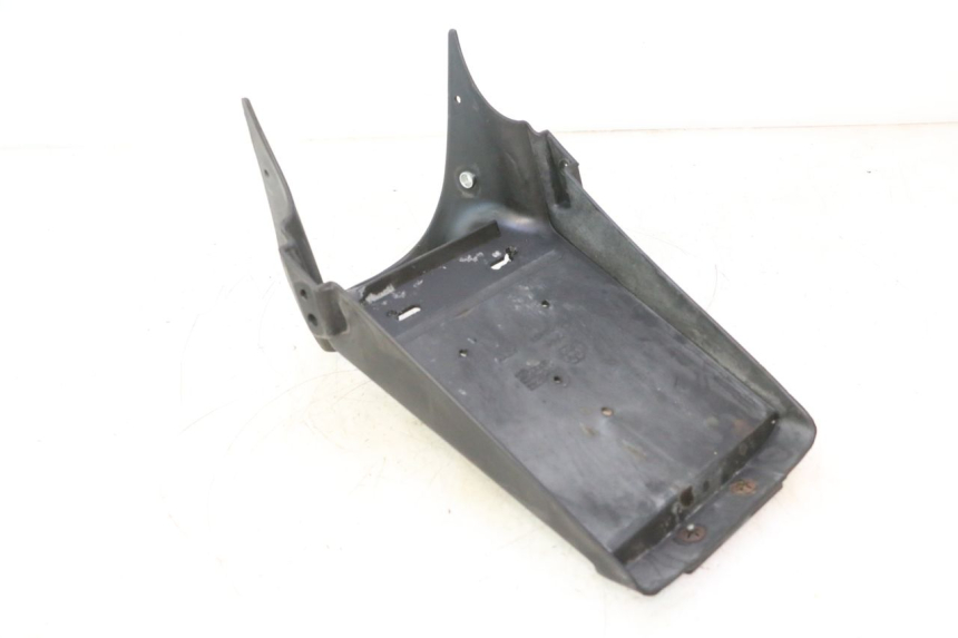 photo de ALETA TRASERA MZ RT 125 (2000 - 2008) - Primer plano técnico