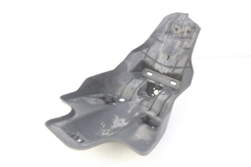 photo de GUARDABARROS TRASERO LVNENG S5 1 (2019 - 2023) - Zoom estado de uso