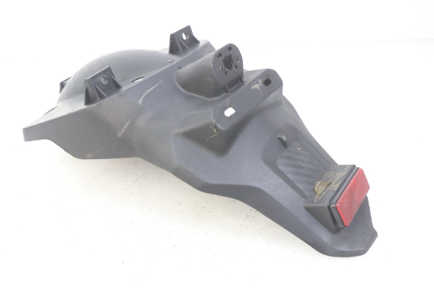 photo de GUARDABARROS TRASERO LVNENG S5 1 (2019 - 2023) - Primer plano técnico