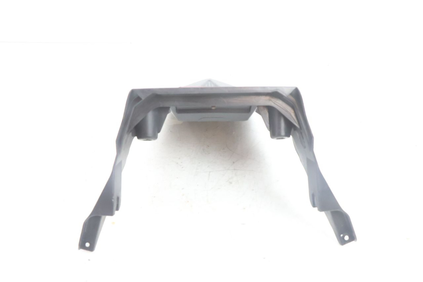 photo de ALETA TRASERA JM MOTORS SANTANA EVO 50 (2024 - 2026) - Primer plano técnico