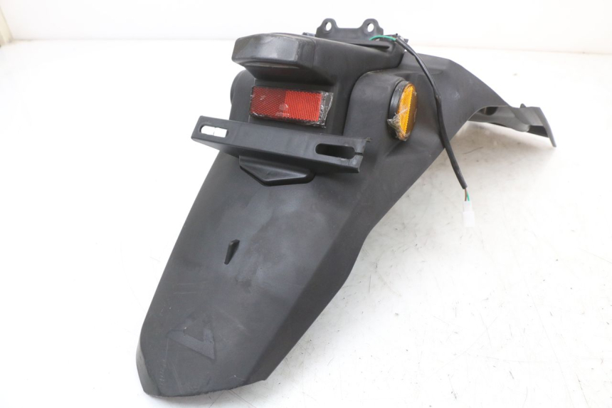 photo de GUARDABARROS TRASERO JM MOTORS SANTANA 50 (2014 - 2023) - Detalle de la pieza