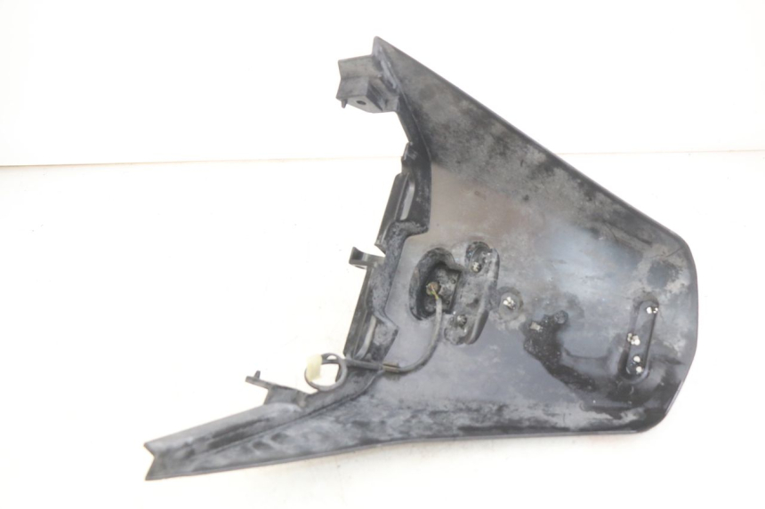 photo de GUARDABARROS TRASERO PEUGEOT SATELIS 125 (2006 - 2009) - Detalle de la pieza